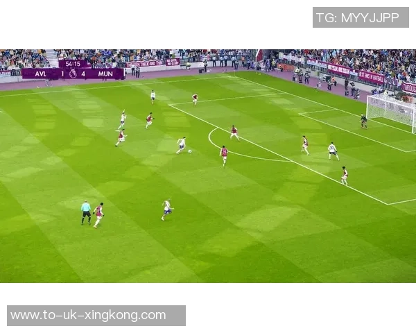 实况足球2012英超赛季精彩回顾与球员表现分析